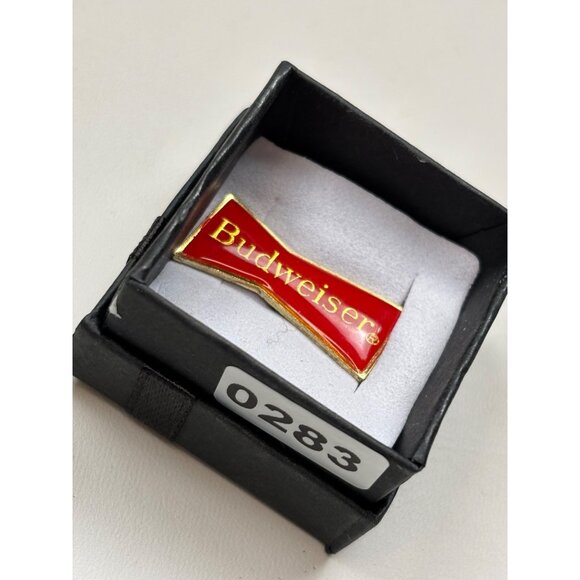 Budweiser Red & Gold Enamel Lapel Pin With Bowtie Logo Design In Black Gift Box - Picture 4 of 4